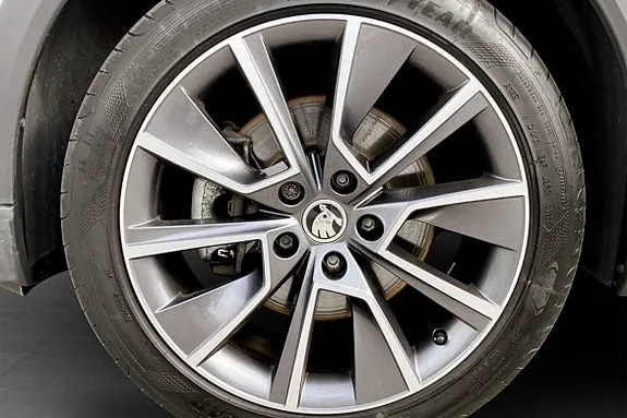 Skoda Octavia Scout 2023 photo 5