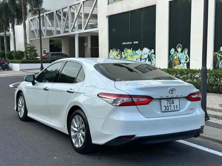 Toyota Camry 2021 photo 5