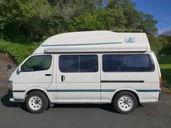 Toyota Hiace 1993 photo 4
