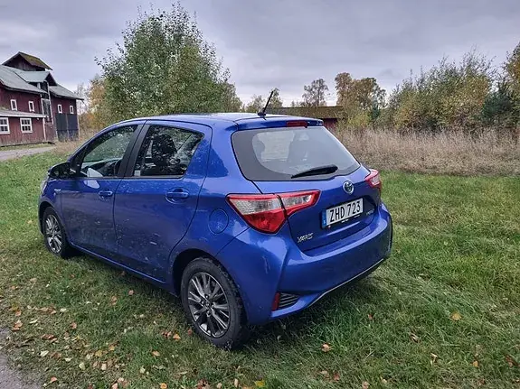 Toyota Yaris 2018 photo 3