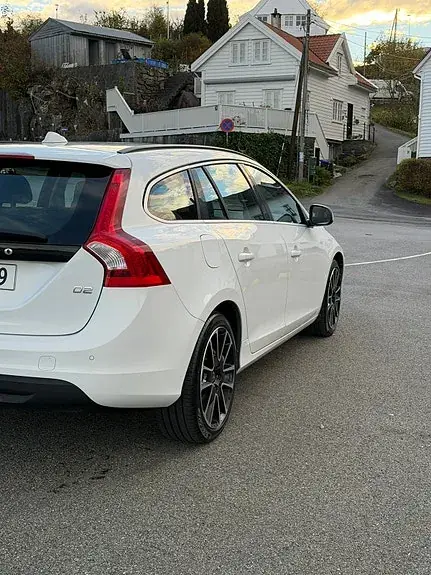 Volvo V60 2013 photo 5