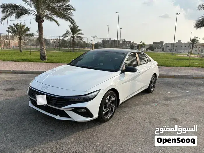 Hyundai Elantra 2026 photo 3