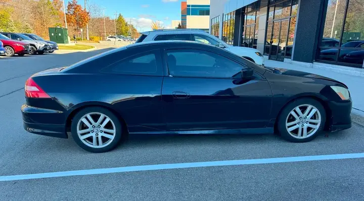 Honda Accord 2003 photo 3