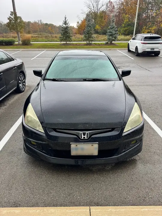 Honda Accord 2003 photo 2