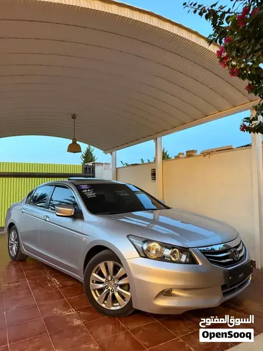 Honda Accord 2012 photo 4