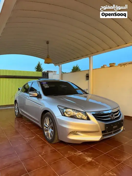 Honda Accord 2012 photo 2