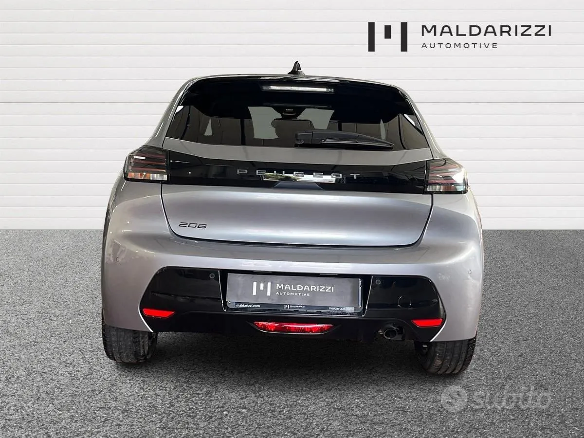 Peugeot 208 2025 photo 3