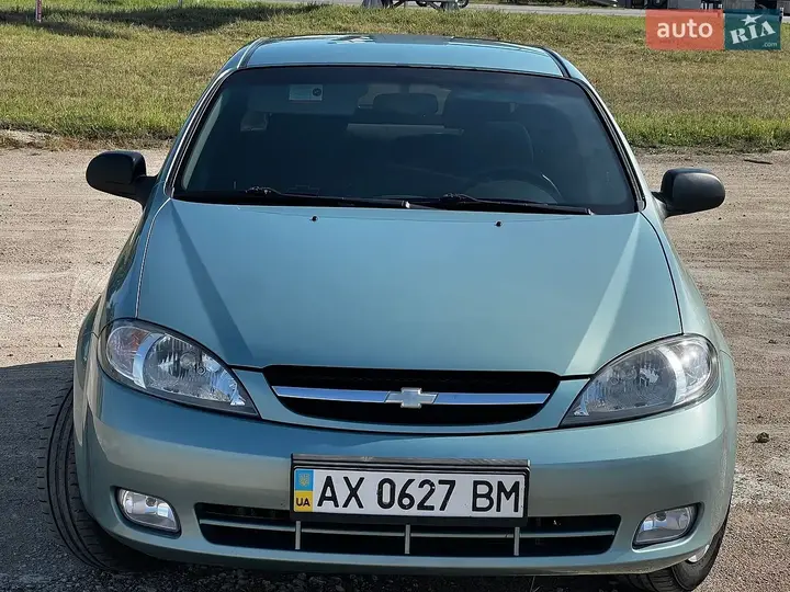 Chevrolet Lacetti 2008 photo 4