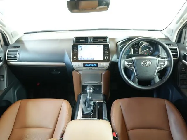 Toyota Land Cruiser Prado 2022 photo 2