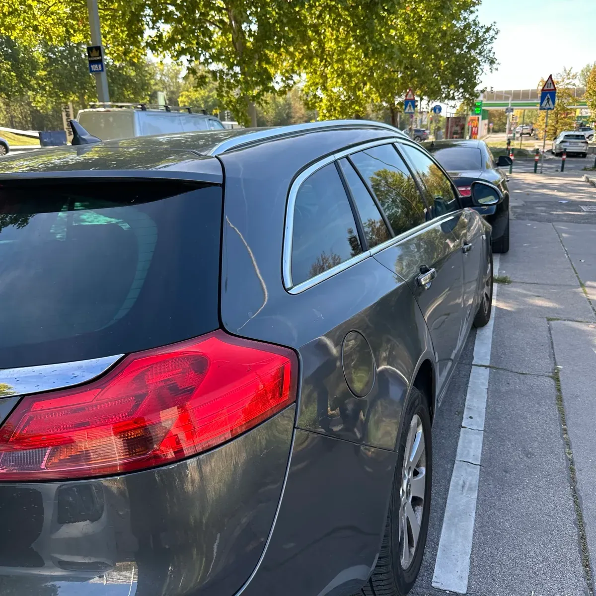 Opel Insignia 2011 photo 2