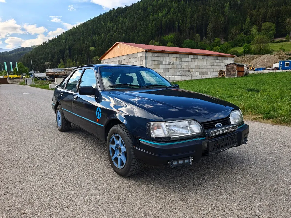 Ford Sierra 1991 photo 2
