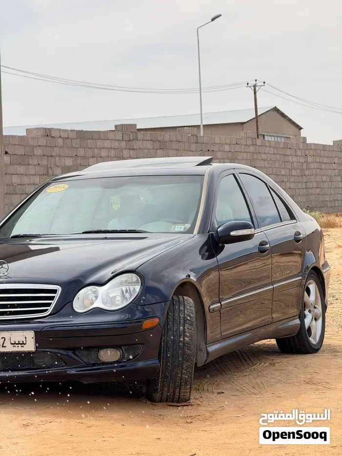 Mercedes-Benz C-Class 2006 photo 3