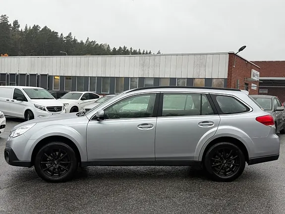 Subaru Outback 2014 photo 4