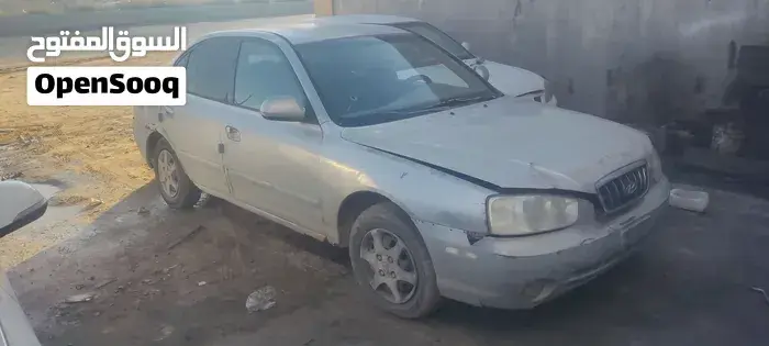 Hyundai Avante 2002 photo 3