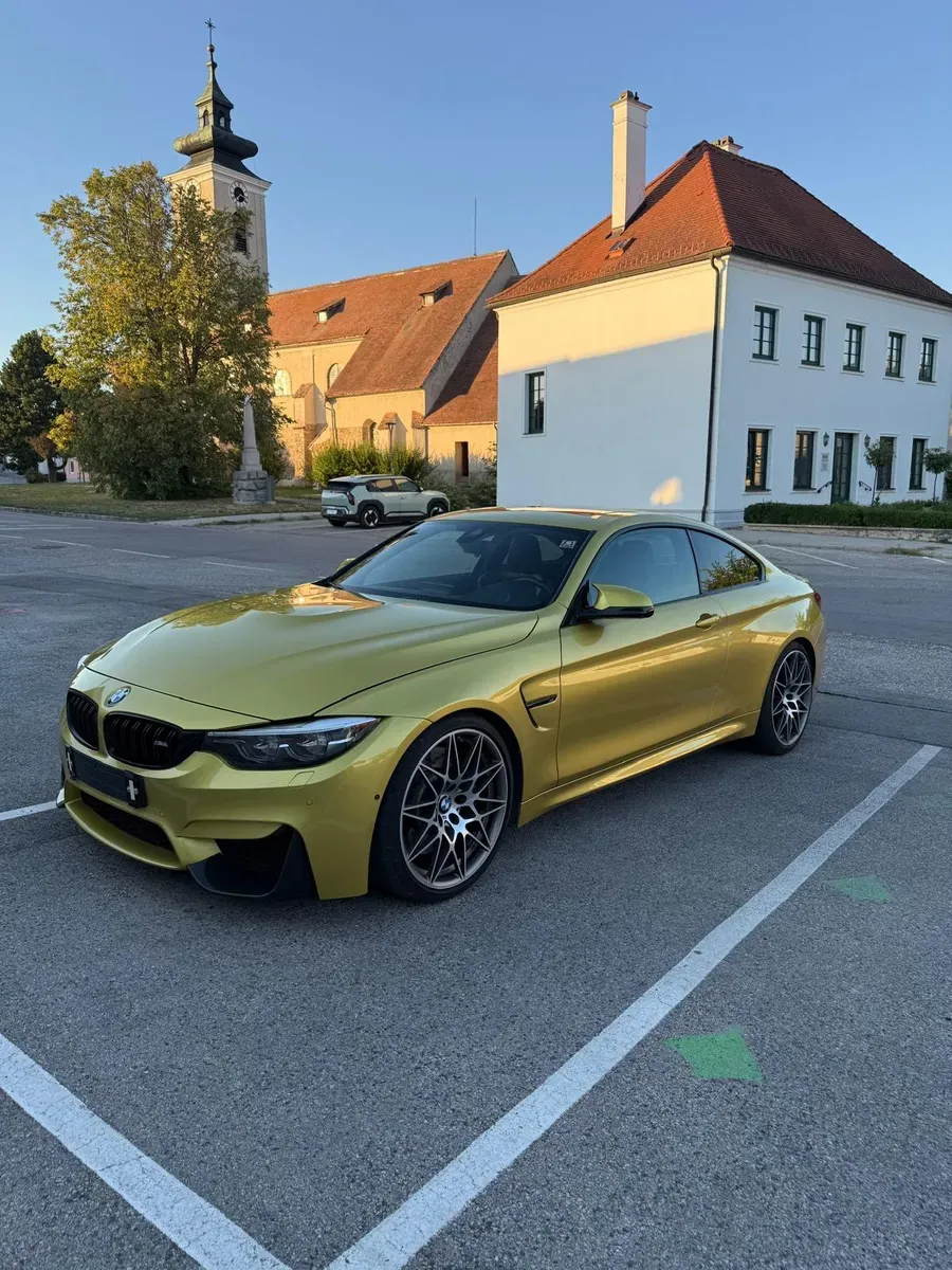 BMW 4Er-Reihe M4 2015 photo 2