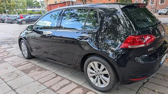 Volkswagen Golf 2013 photo 2