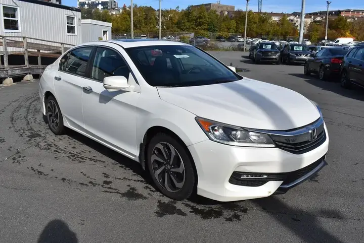 Honda Accord 2016 photo 5