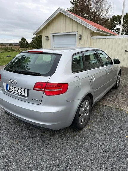 Audi A3 2010 photo 2