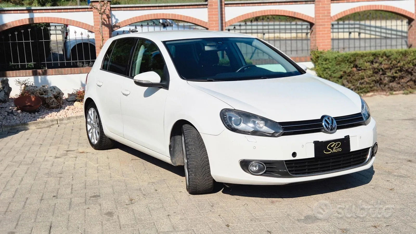 Volkswagen Golf 2012 photo 3