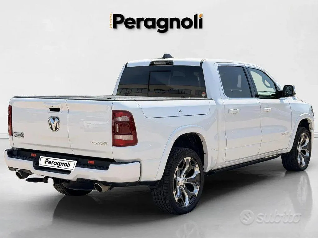 Dodge Ram 1500 2023 photo 2