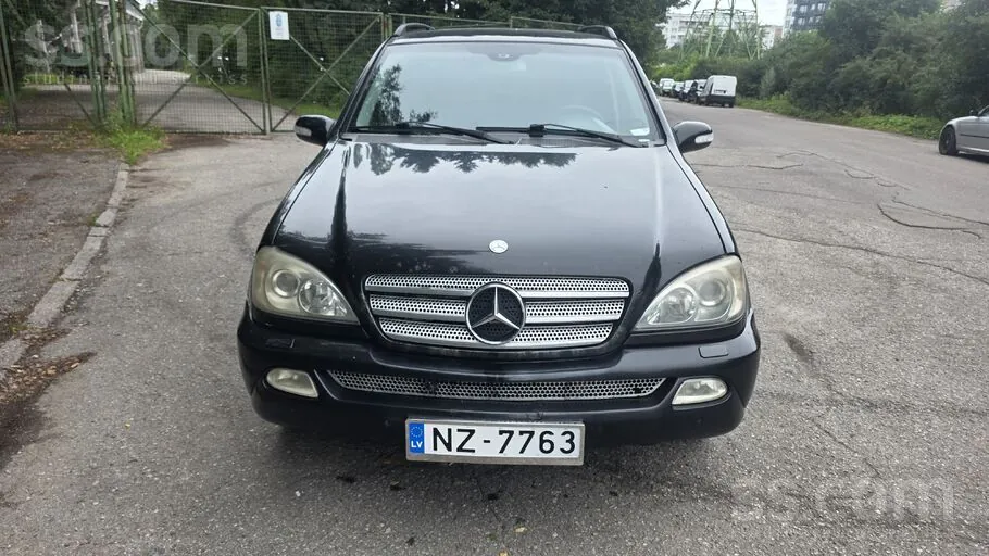 Mercedes-Benz Ml270