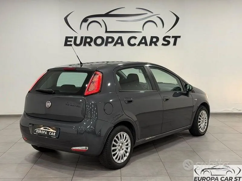 Fiat Punto 2014 photo 3