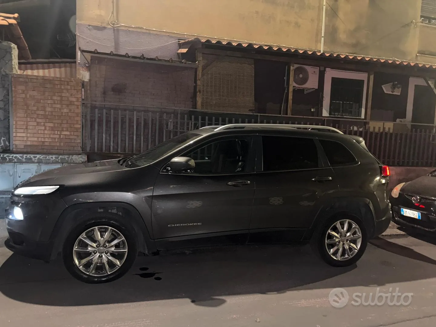 Jeep Cherokee 2014 photo 4