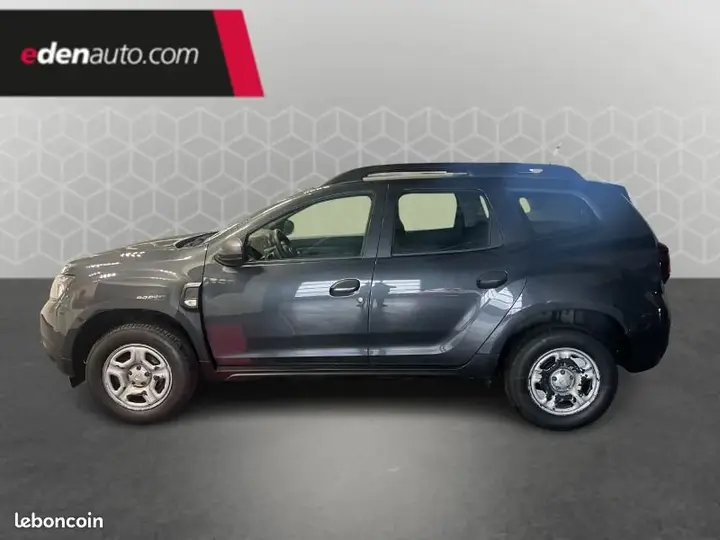 Dacia Duster 2022 photo 2