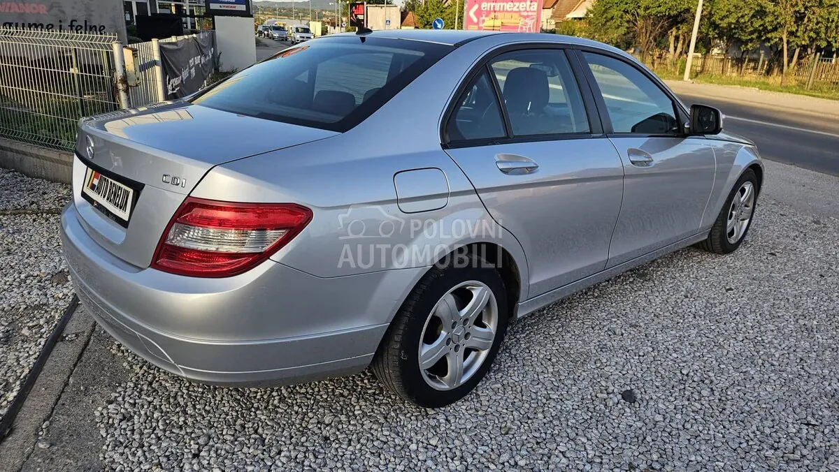 Mercedes-Benz C 200 2007 photo 4