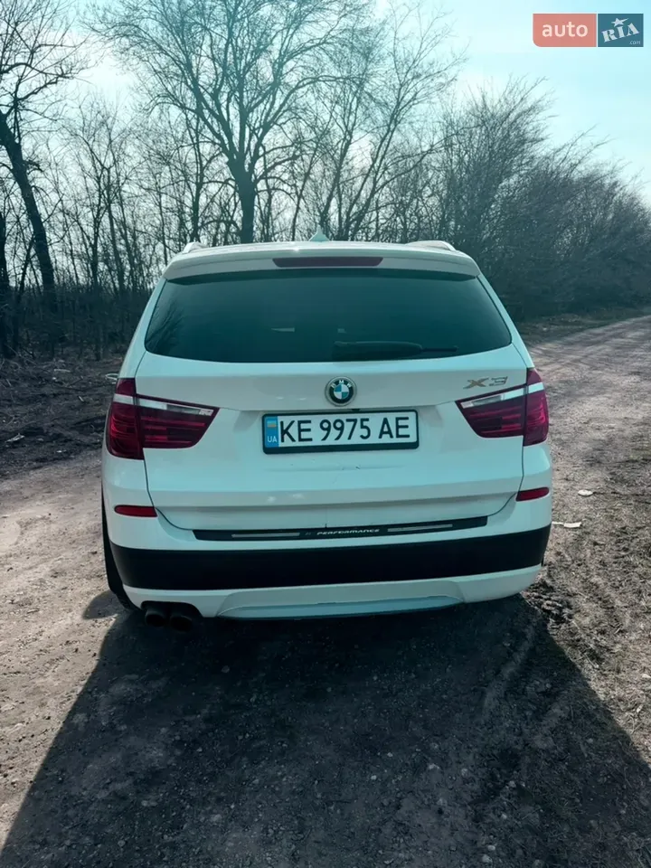 BMW X3 2012 photo 4