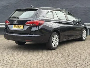Opel Astra 2018 photo 2