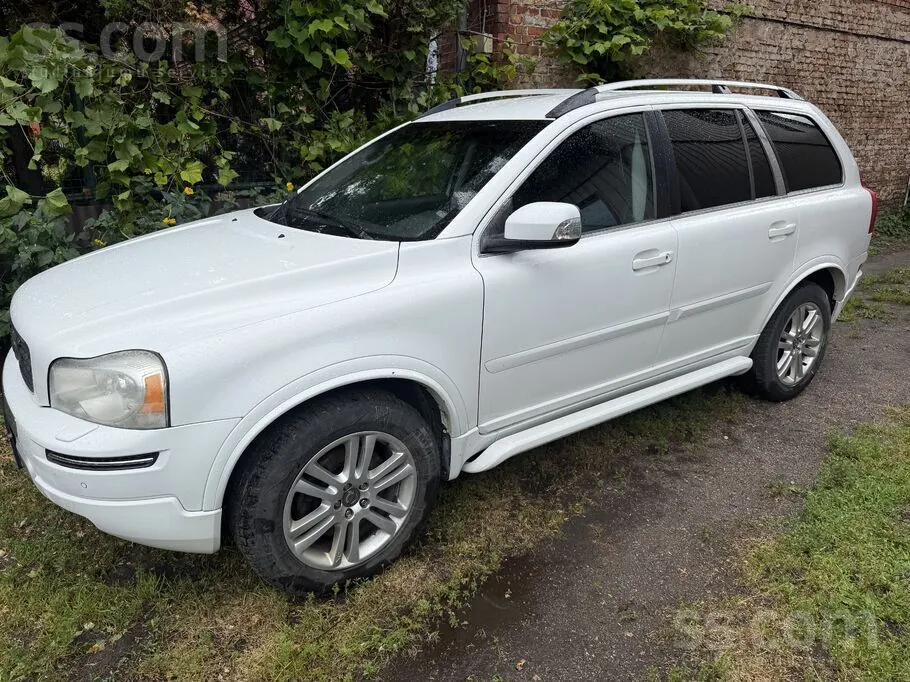 Volvo Xc90 2011 photo 2