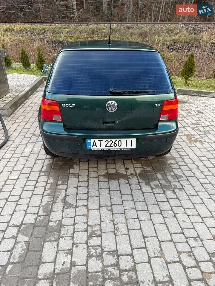 Volkswagen Golf 2003 photo 4