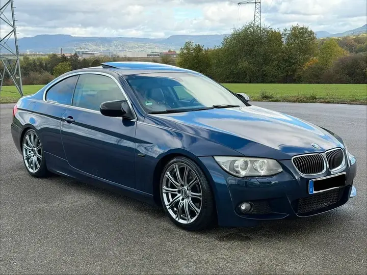 BMW 330D