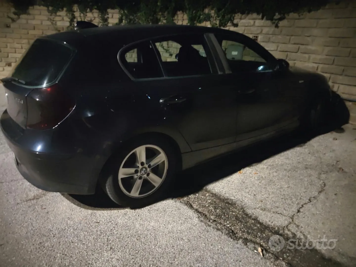 BMW 1 Series 2005 photo 2