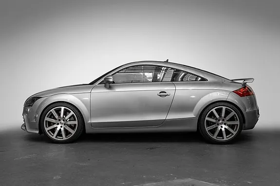 Audi Tt Rs 2011 photo 2