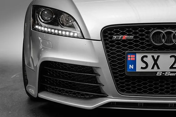 Audi Tt Rs 2011 photo 3