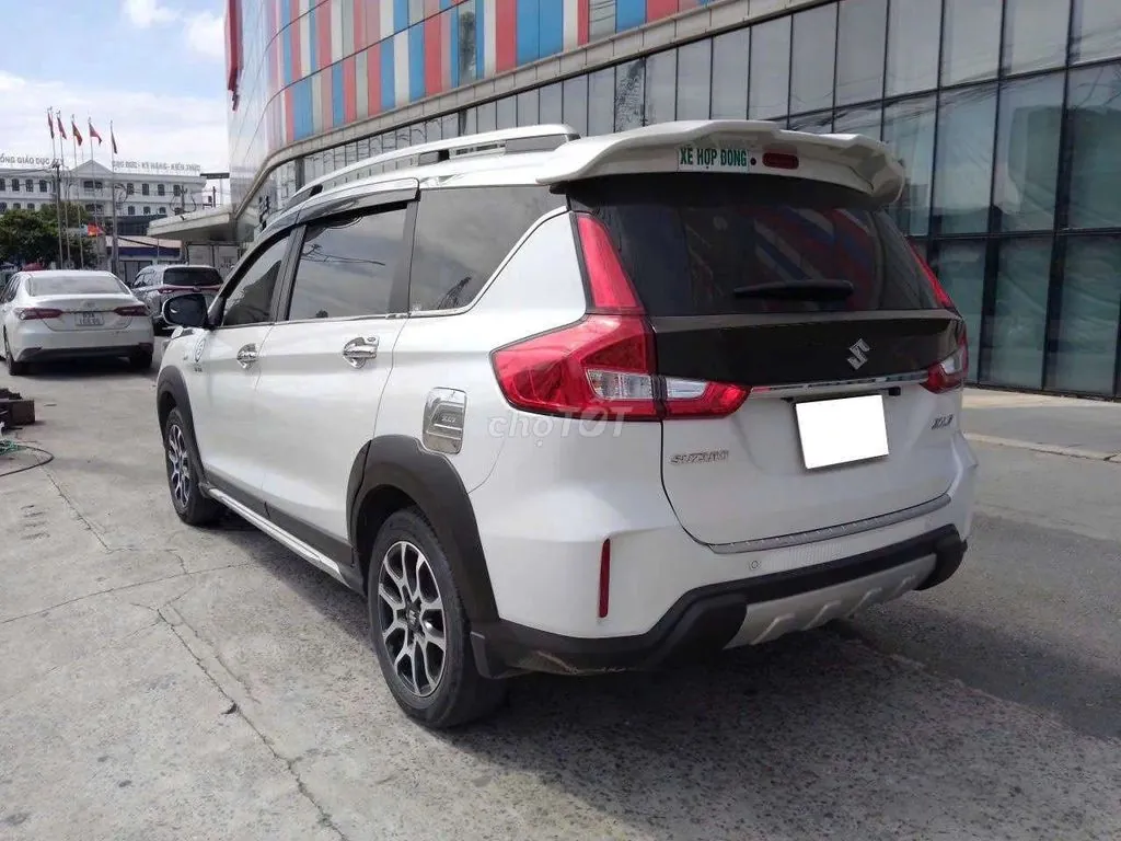 Suzuki Xl7 photo 2