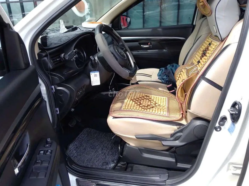 Suzuki Xl7 photo 3