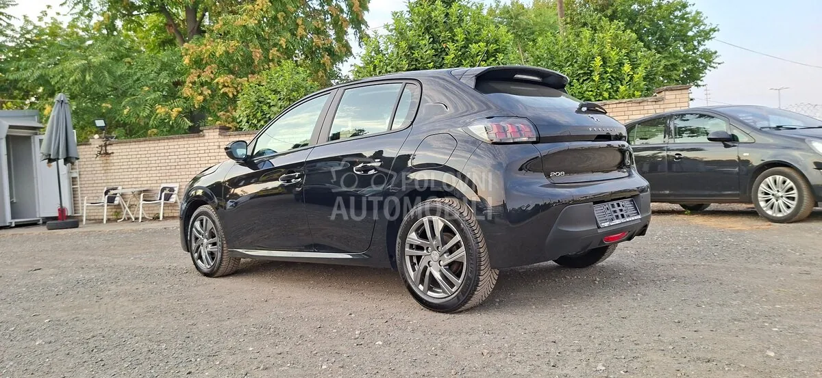 Peugeot 208 2021 photo 4