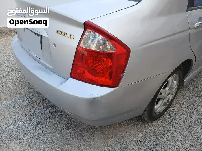 Kia Cerato 2005 photo 3