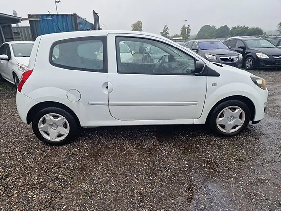 Renault Twingo 2013 photo 3