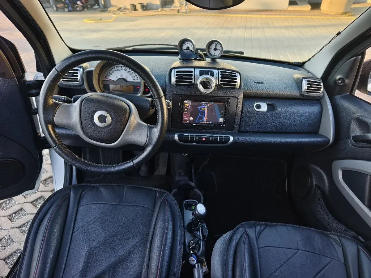 Smart Fortwo 2009 photo 2