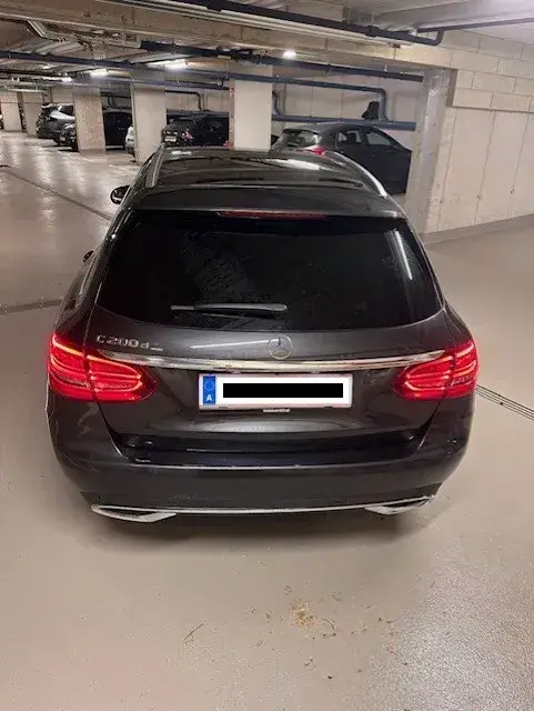 Mercedes-Benz C-Class 2020 photo 3