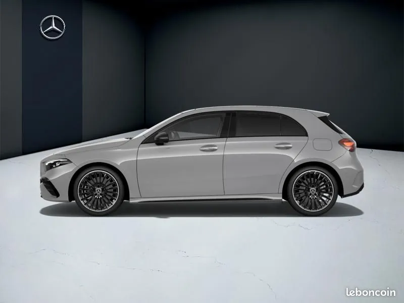 Mercedes-Benz A-Class 2025 photo 2