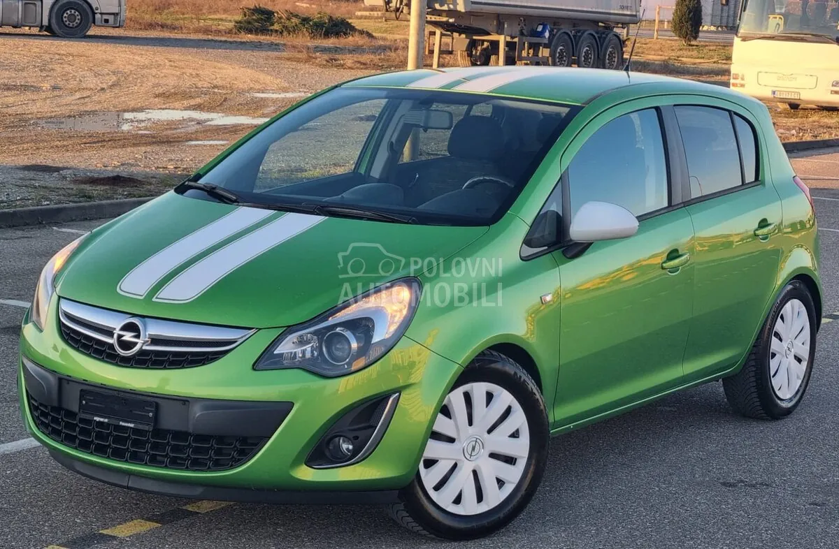 Opel Corsa D 2011 photo 2