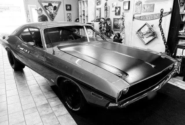 Dodge Challenger