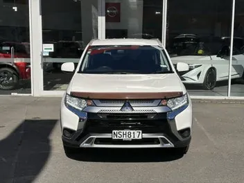 Mitsubishi Outlander 2021 photo 3