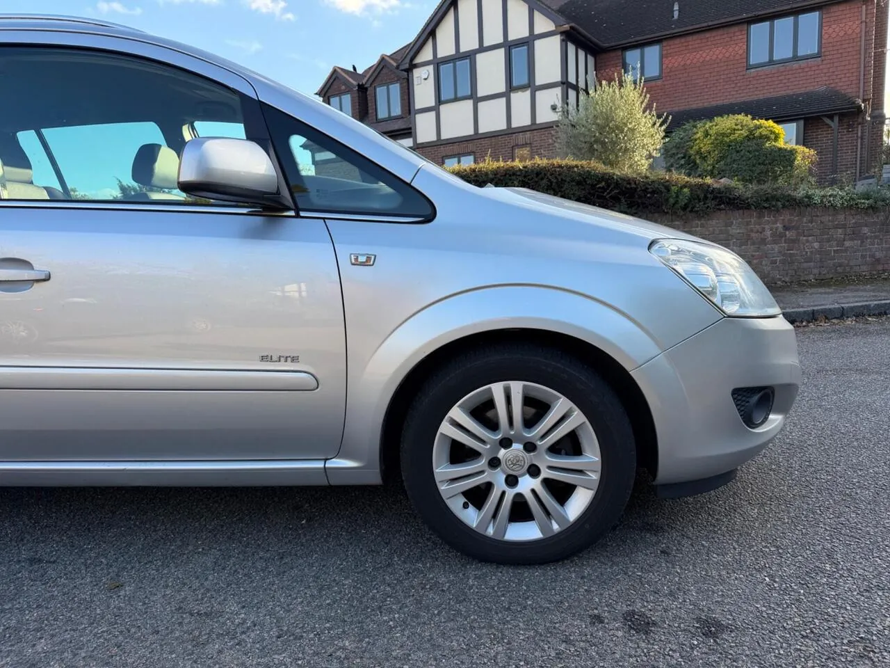 Vauxhall Zafira 2011 photo 5