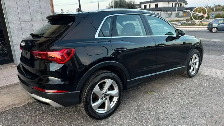 Audi Q3 2023 photo 4